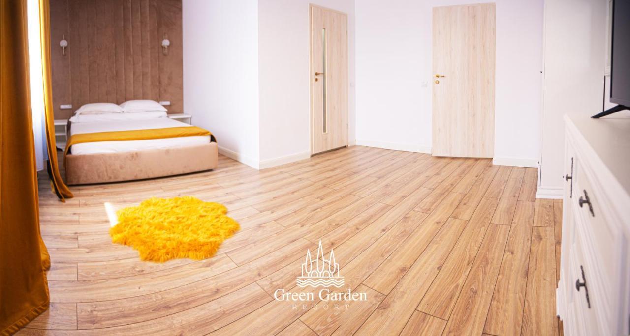 Green Garden Resort Cicirlau Экстерьер фото