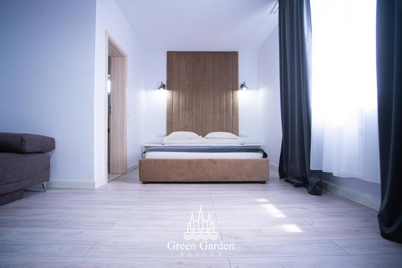 Green Garden Resort Cicirlau Экстерьер фото