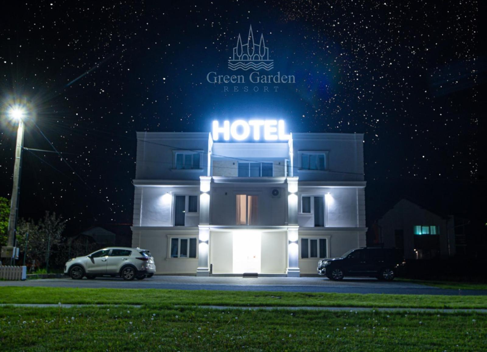 Green Garden Resort Cicirlau Экстерьер фото